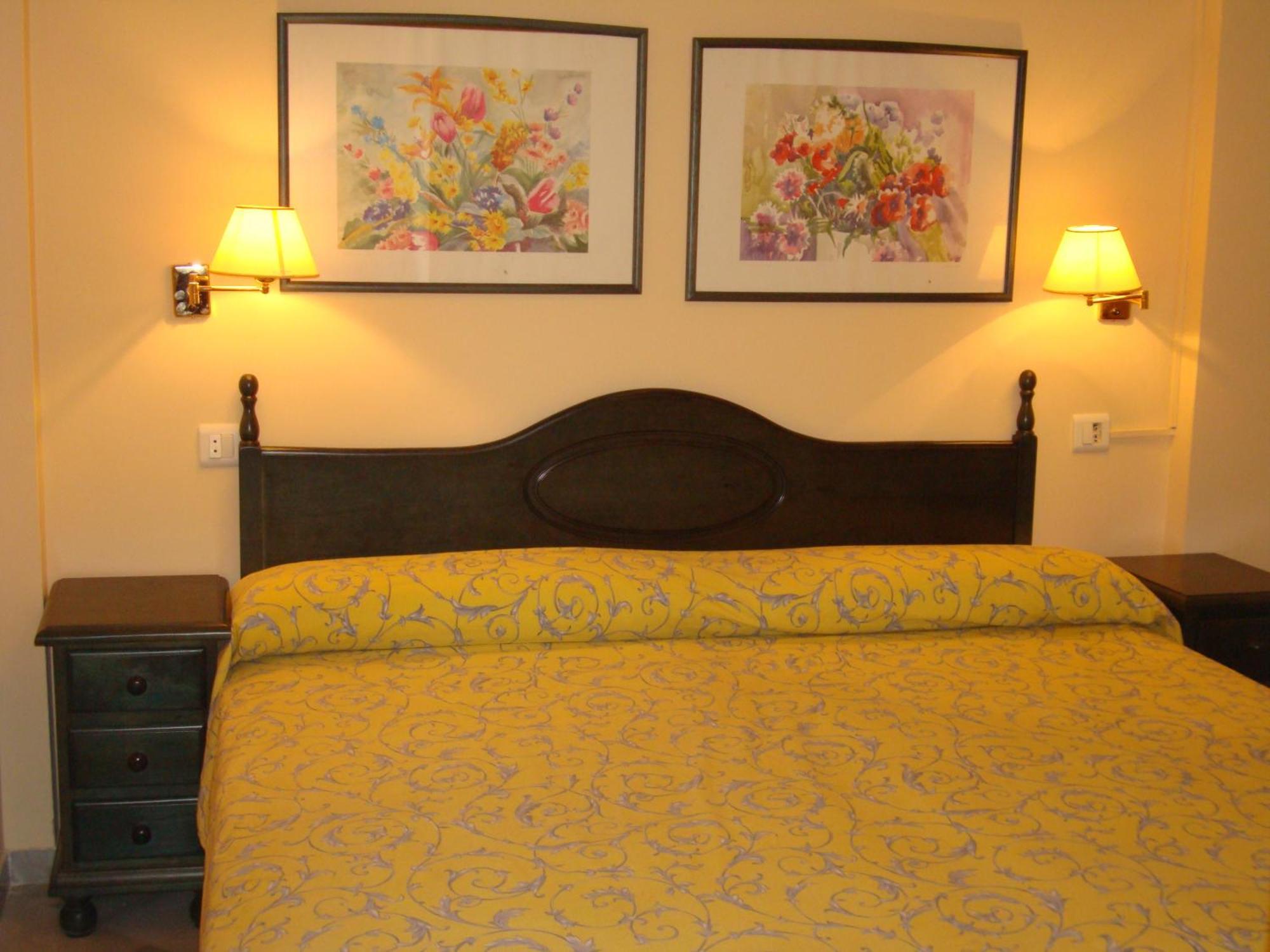Islantur Ipanema Apartment Ислантила Стая снимка